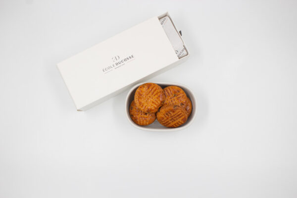 Sable Breton Chocolate Chips and Espelette Pepper - Image 4