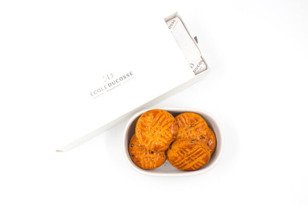 Sable Breton Chocolate Chips and Espelette Pepper - Image 5