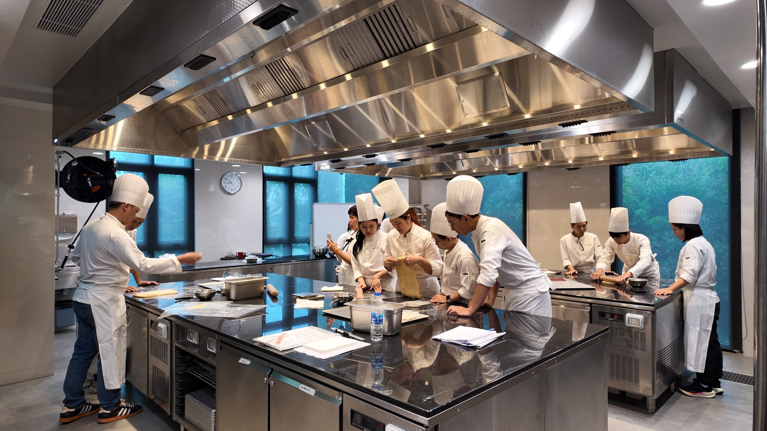 student learning French pastry at culinary school Bangkok