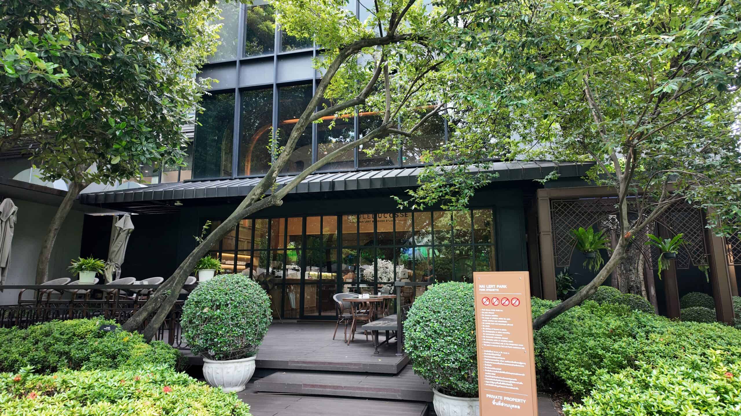 French café Bangkok